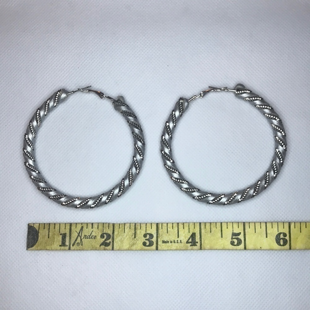 SiLVER EARRINGS ✨✨✨ - Picture 3 of 4